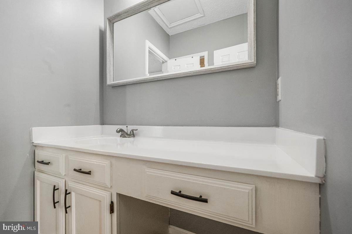 6110 Blue Whale Ct Property Photo 26