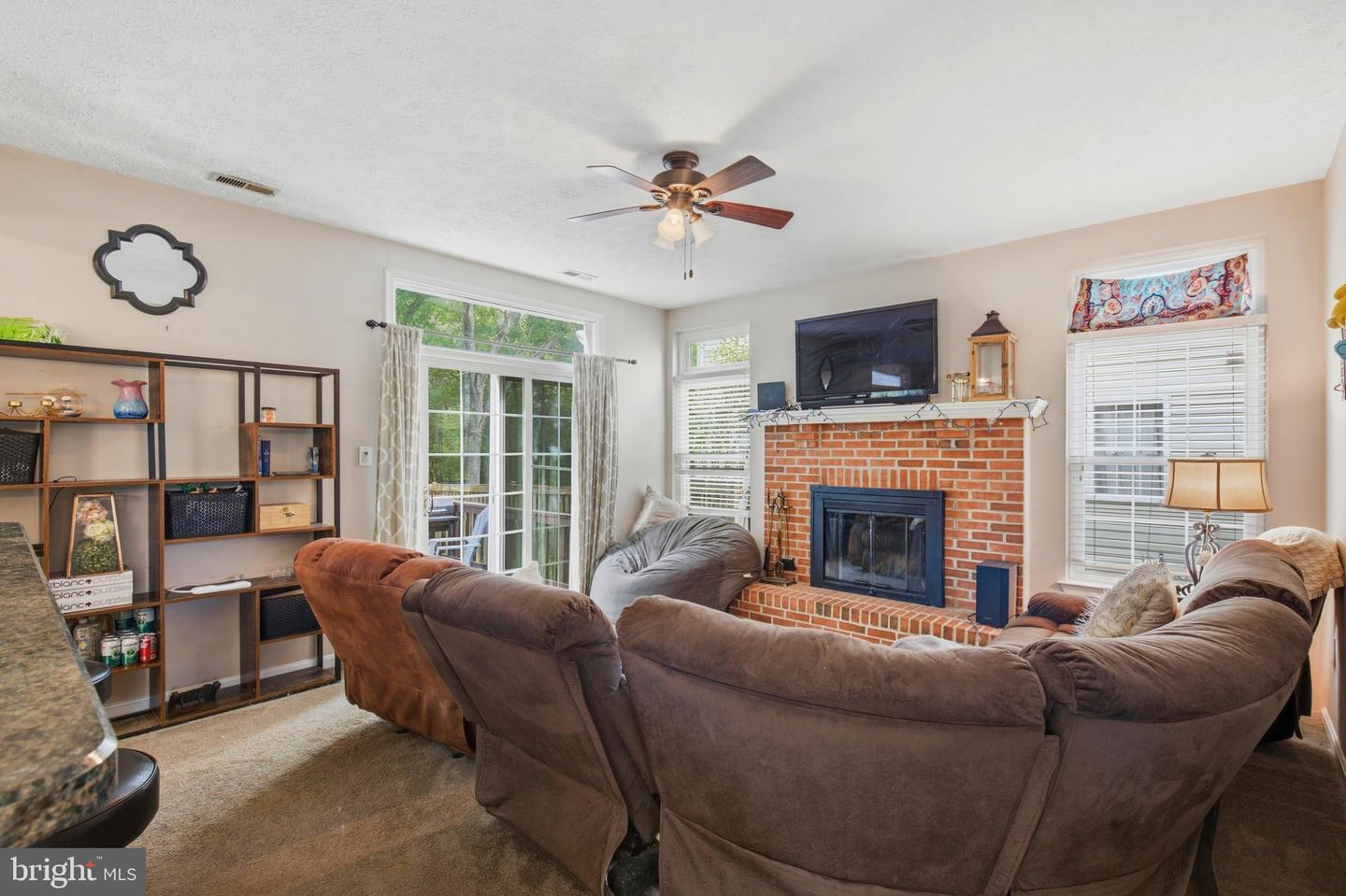 6200 Gopher Ct Property Photo 10