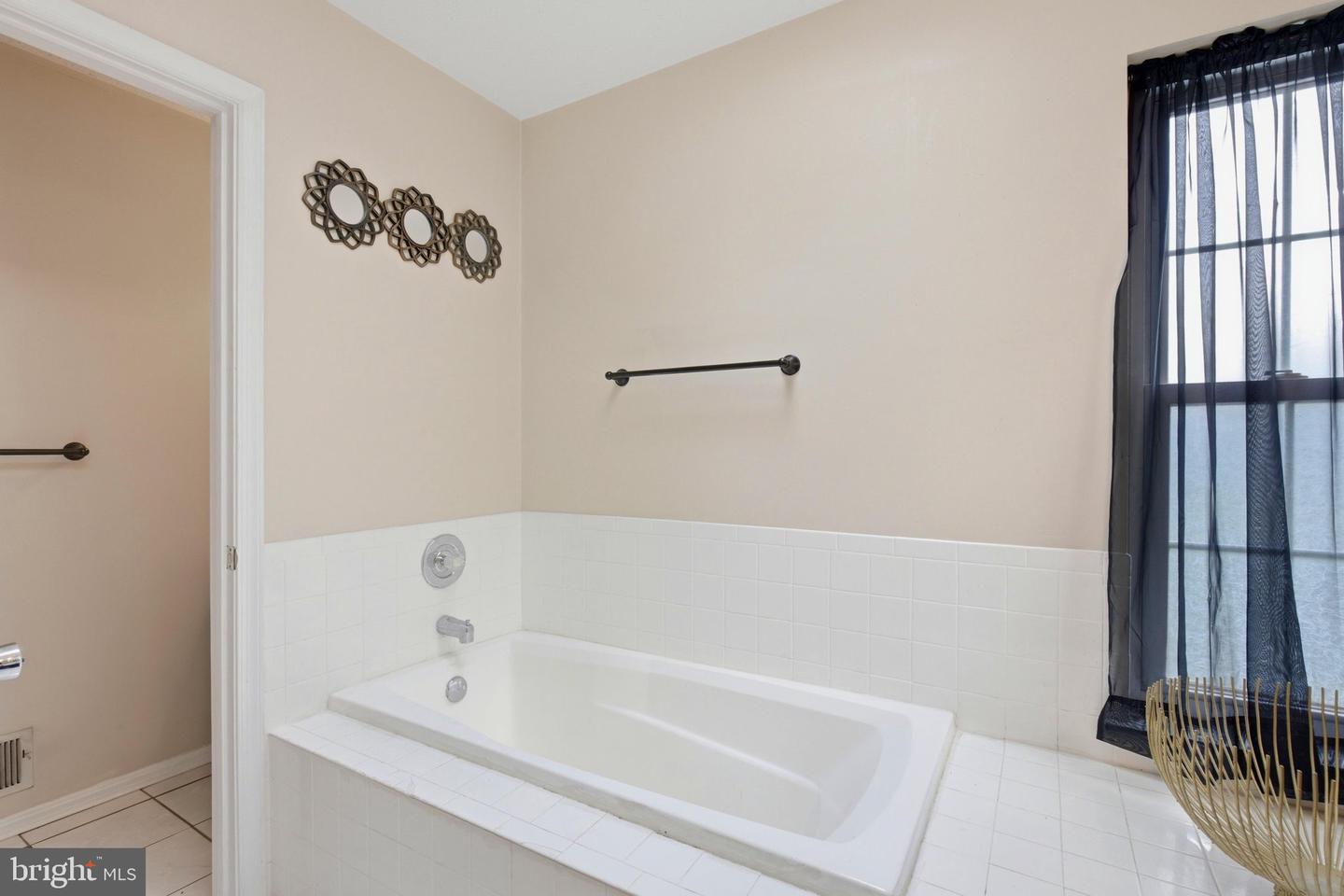 6200 Gopher Ct Property Photo 22