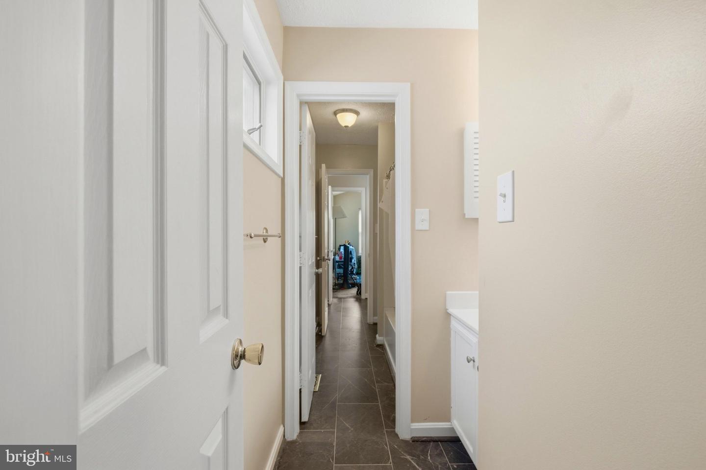 6200 Gopher Ct Property Photo 30