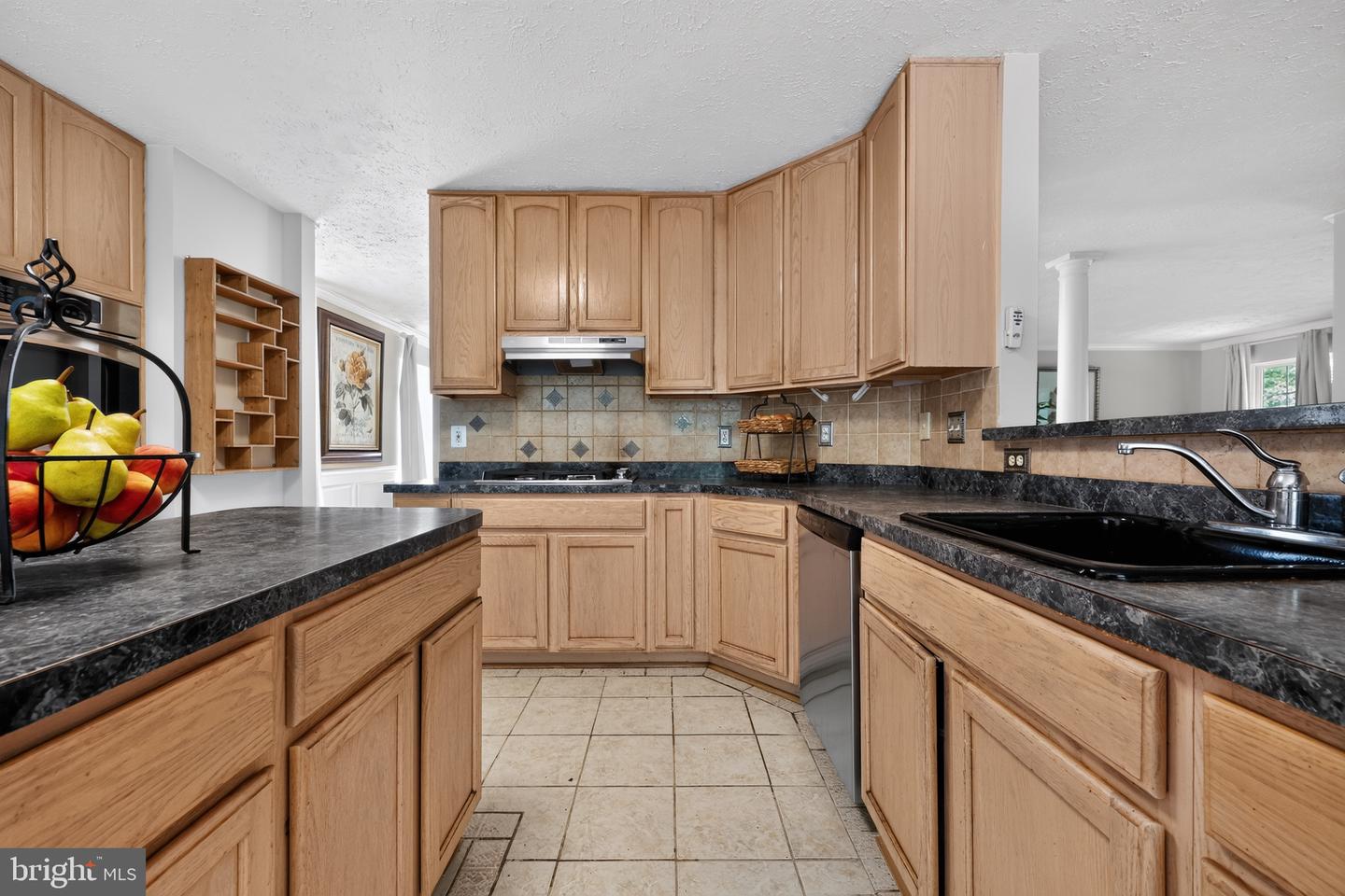 6850 Barney Dr Property Photo 15