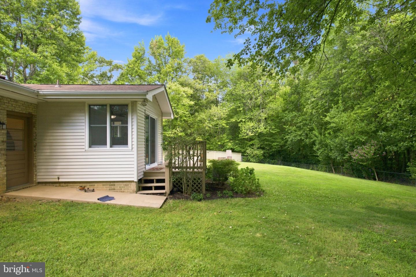 5538 Huckleberry Dr Property Photo 22