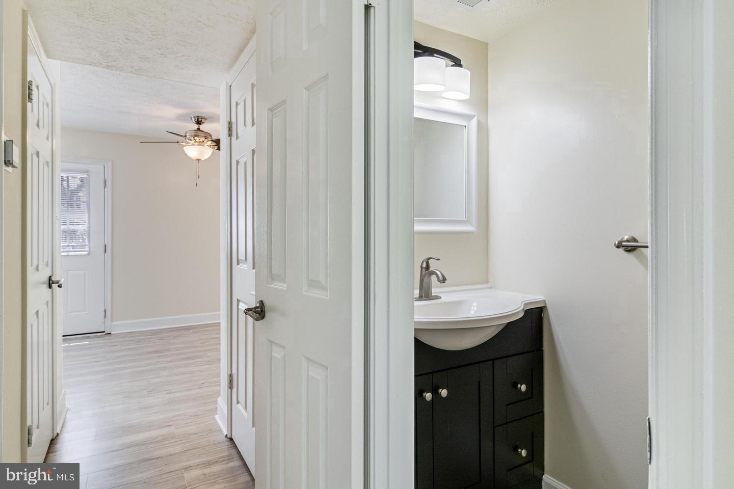 6206 Deerwood Ct Property Photo 10