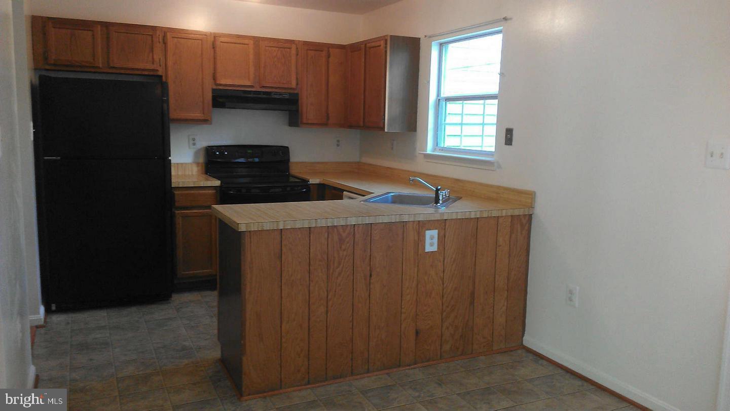 4202 Bluebird Dr Property Photo 3
