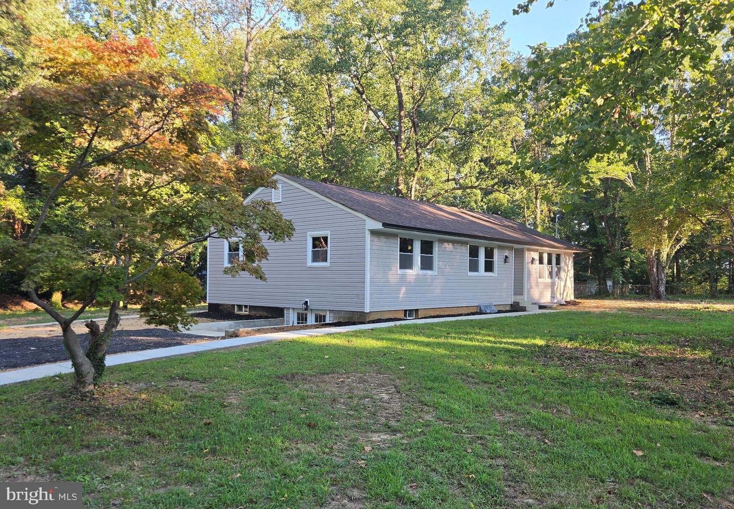 4150 Barrett Property Photo 3