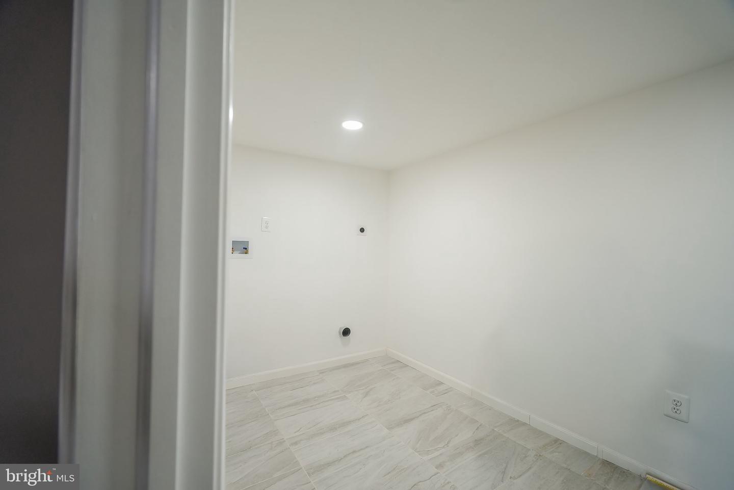 4150 Barrett Property Photo 29
