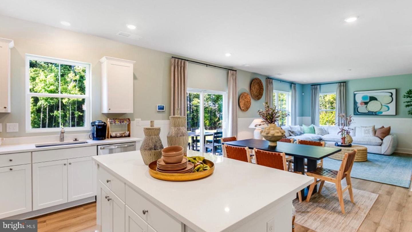 10563 Milky Way Property Photo 3