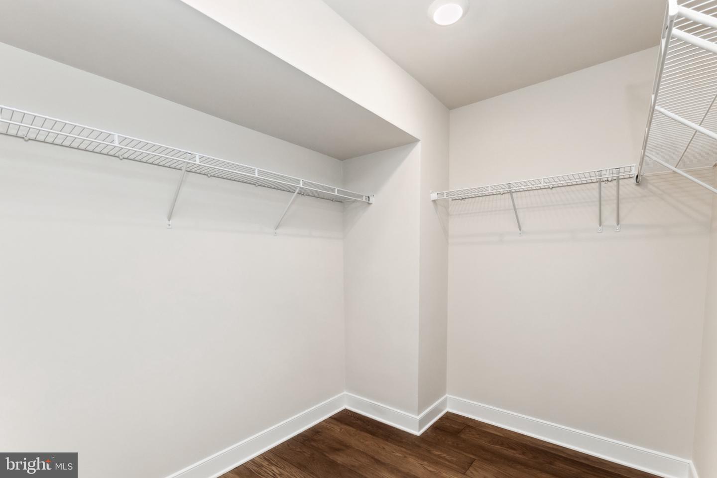 9738 Gaelic Pl Property Photo 18