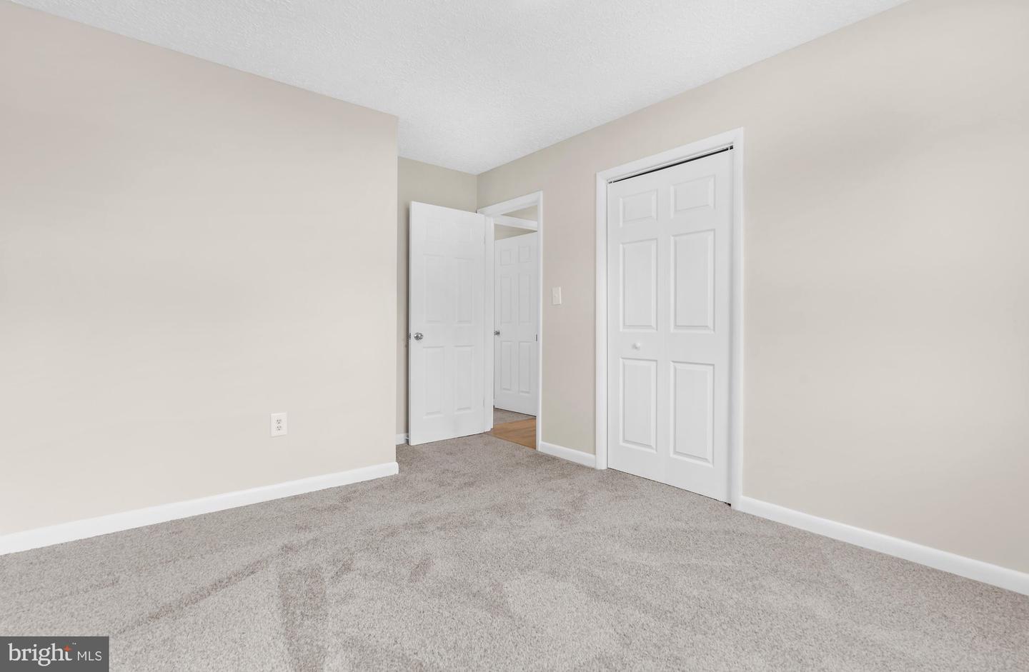 2118 Marbella Dr Property Photo 20