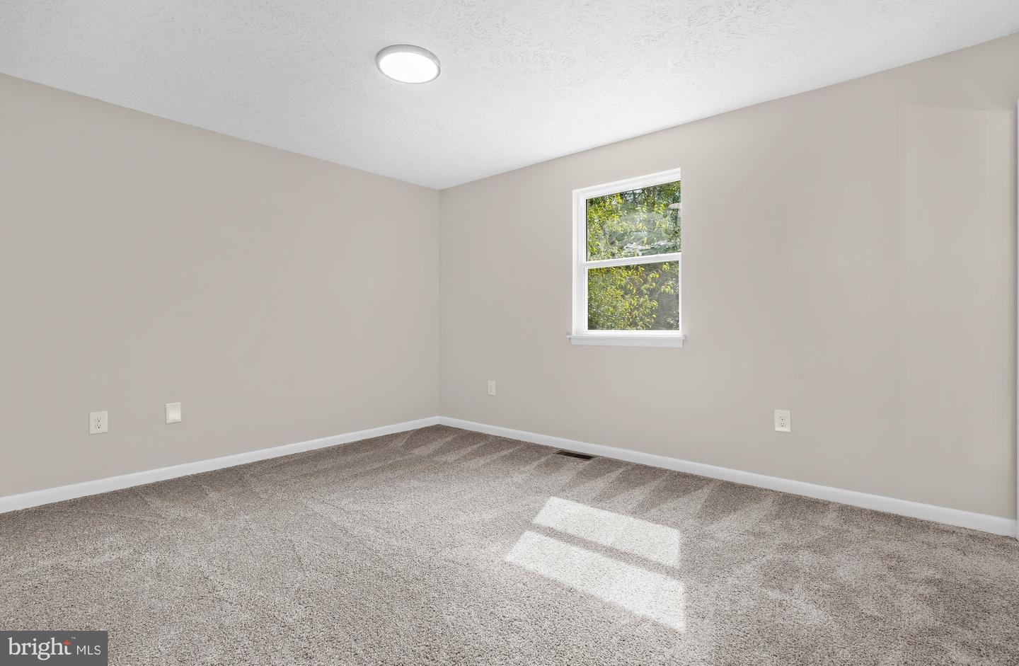 2118 Marbella Dr Property Photo 21