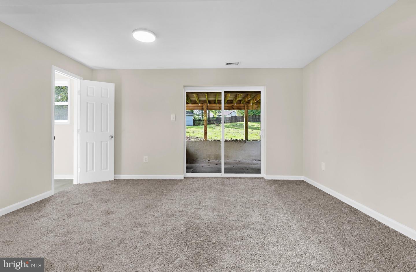 2118 Marbella Dr Property Photo 25