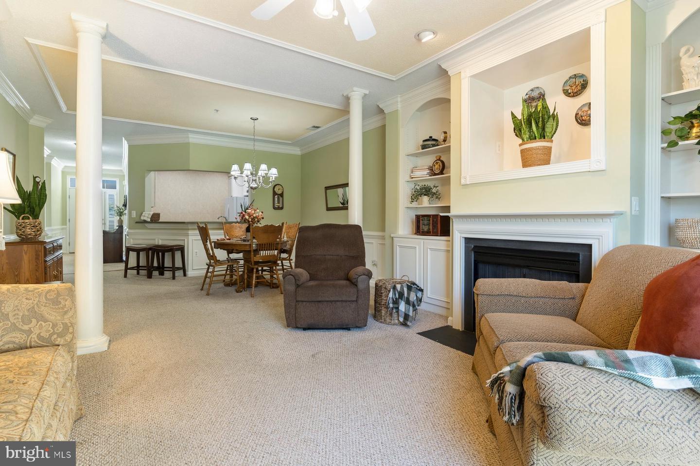 230 Williamsburg Cir Property Photo 14