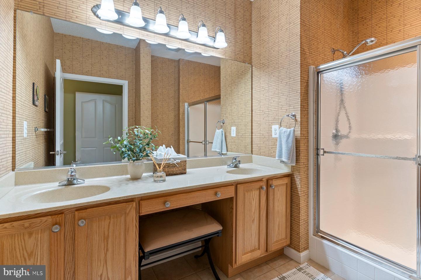 230 Williamsburg Cir Property Photo 21