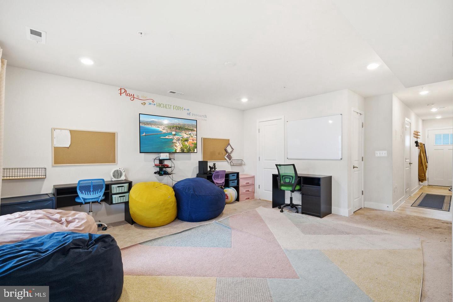 11649 Dorothy Sayers Pl Property Photo 5