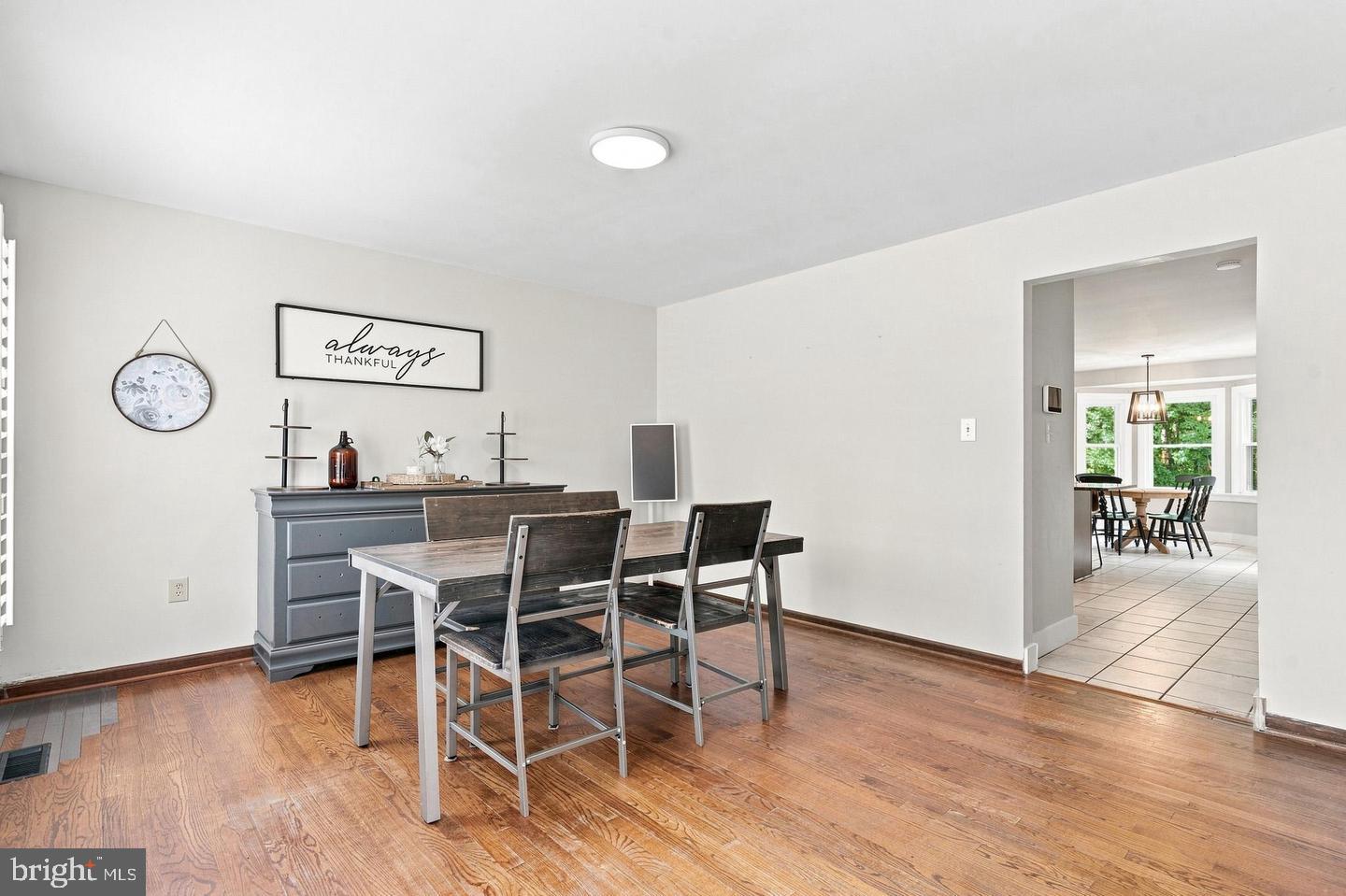 8651 King George Ct Property Photo 11