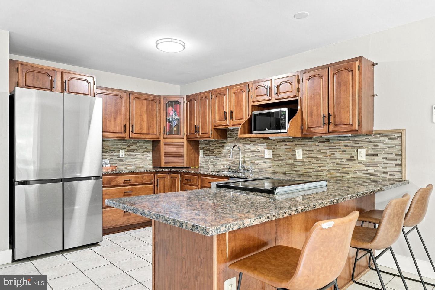 8651 King George Ct Property Photo 24