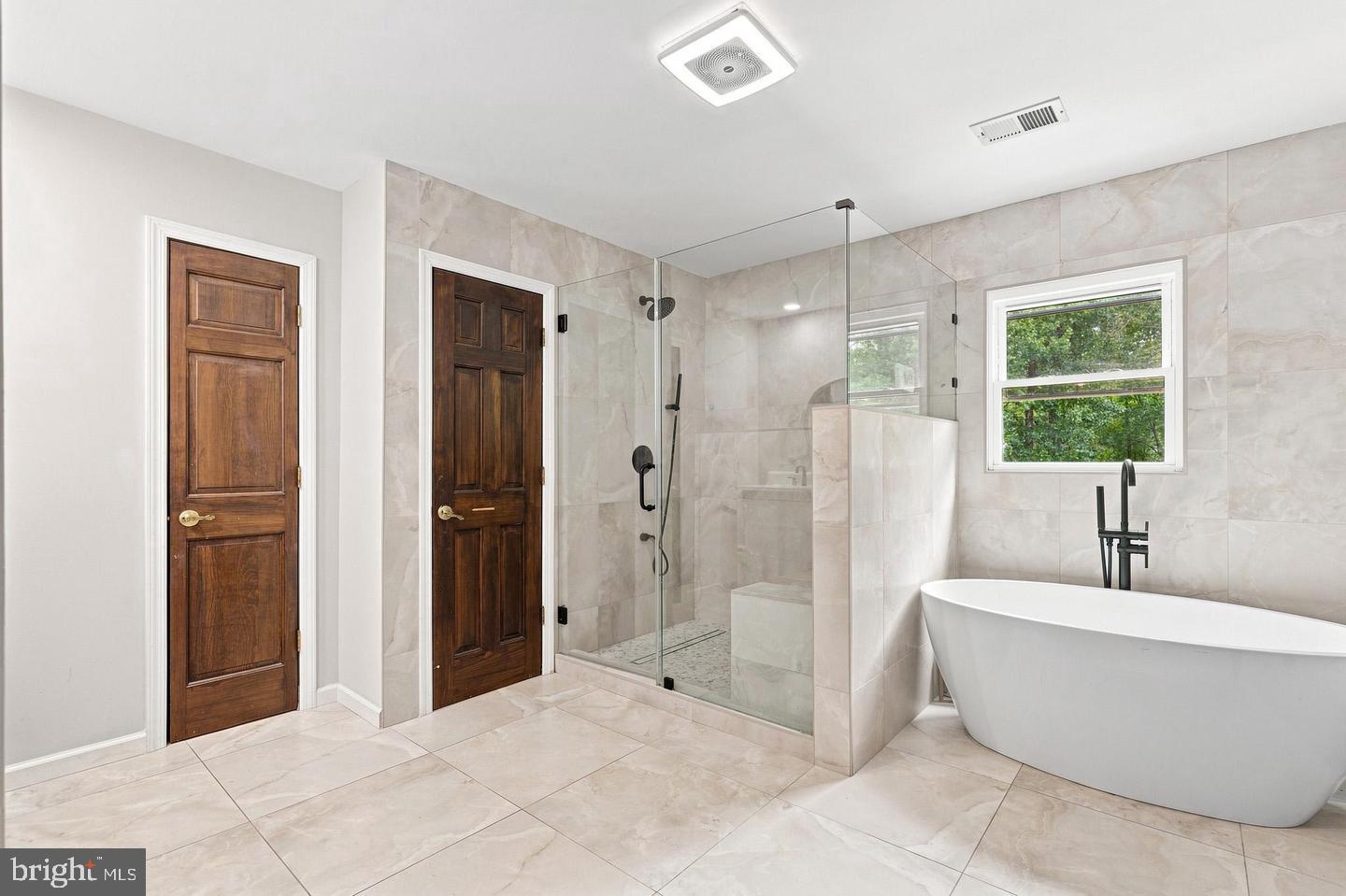 8651 King George Ct Property Photo 34