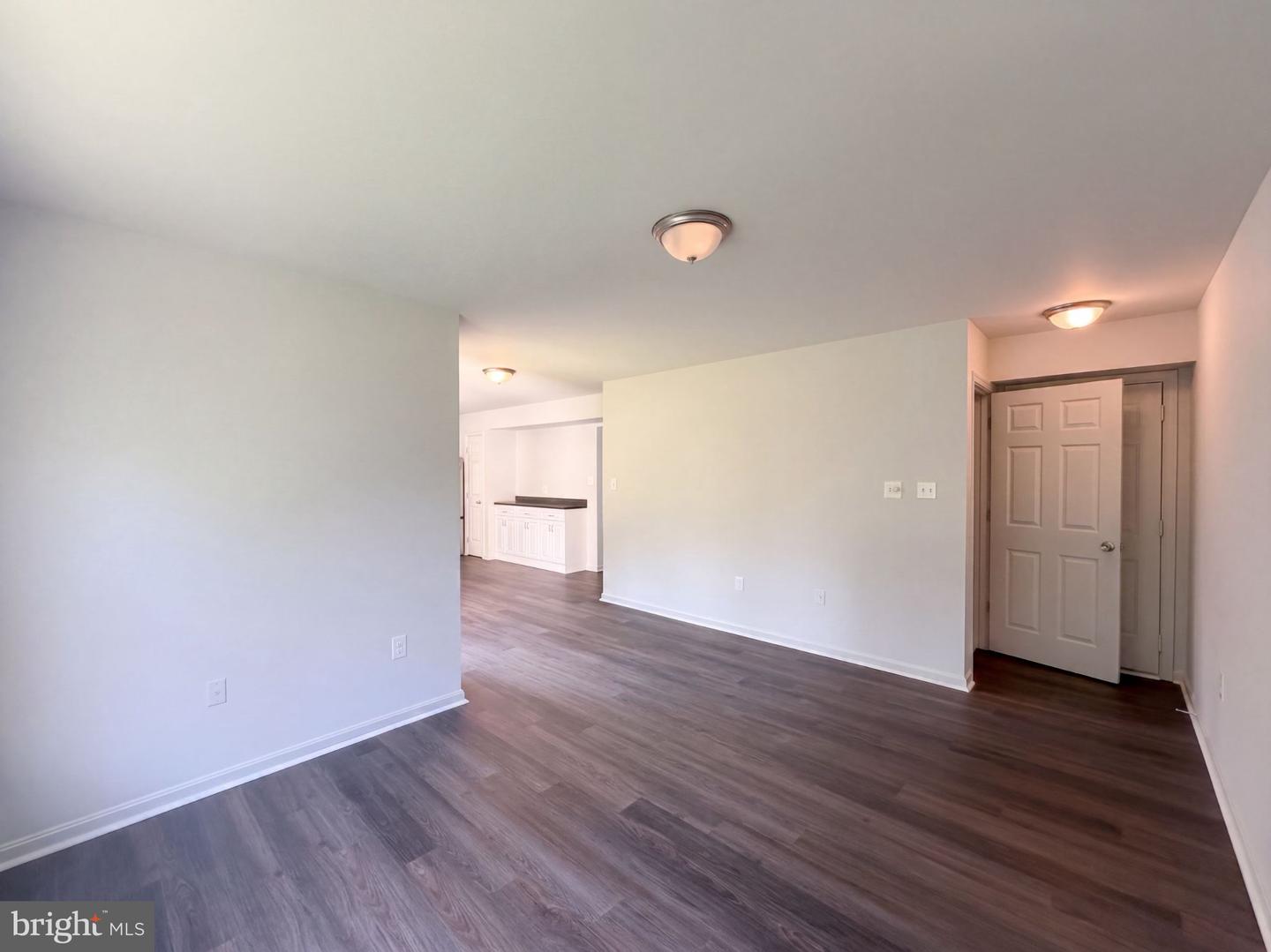 10654 Quillback St Property Photo 9