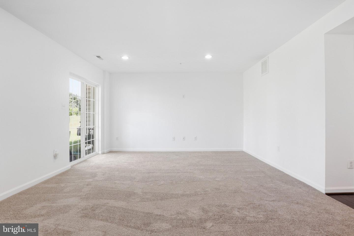 5416 Spotswood Pl Property Photo 5