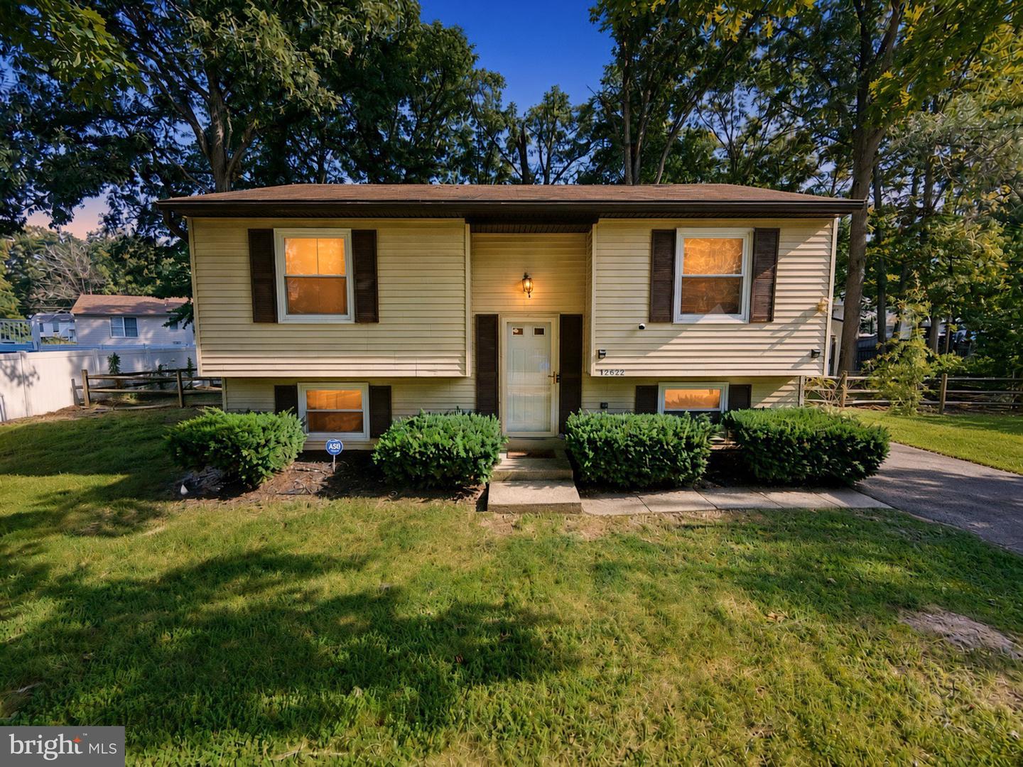 12622 COUNCIL OAK DR Property Photo 1