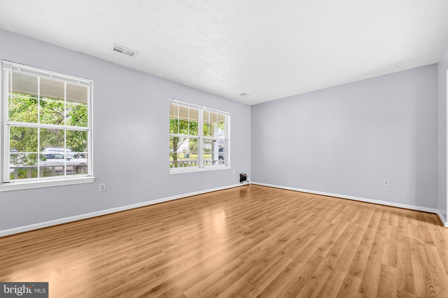 4096 Broadbill Cir Property Photo 4