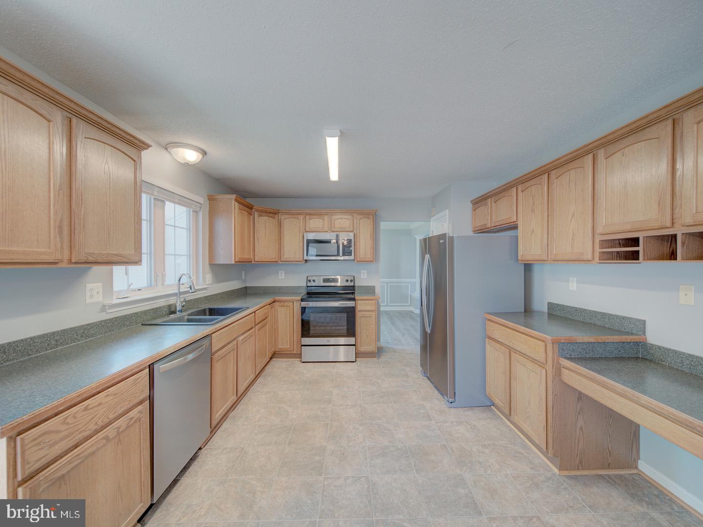 103 Susan Constant Ct Property Photo 20
