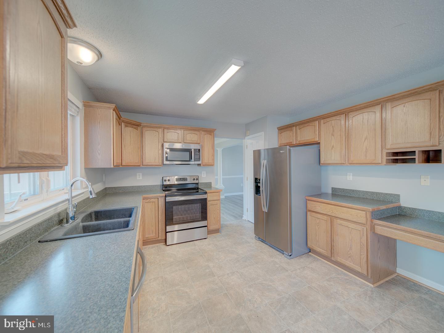 103 Susan Constant Ct Property Photo 21