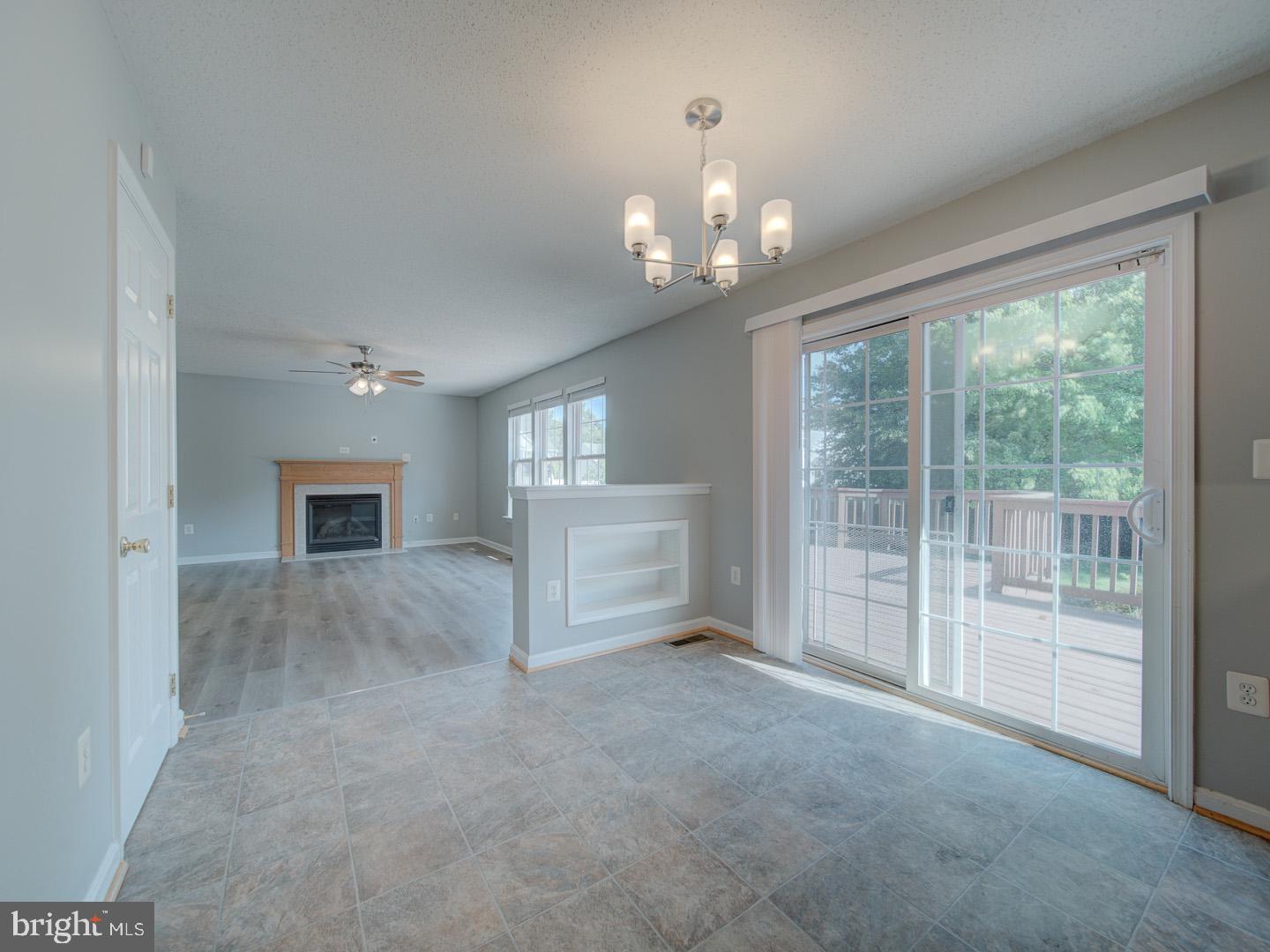 103 Susan Constant Ct Property Photo 24