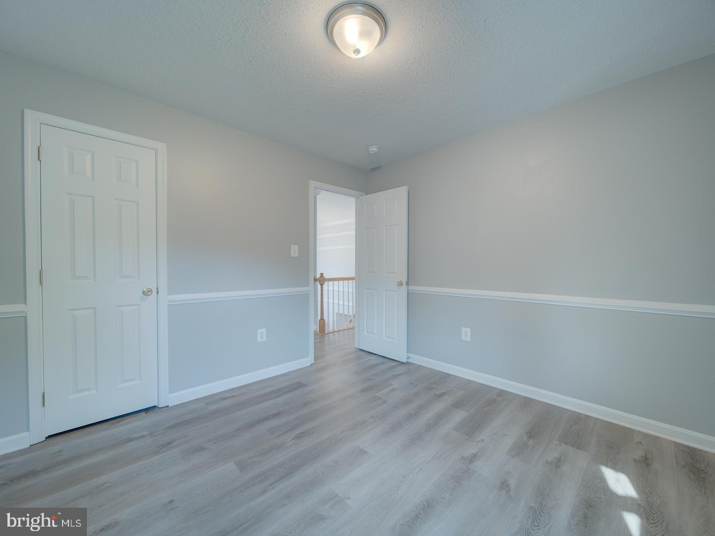 103 Susan Constant Ct Property Photo 33