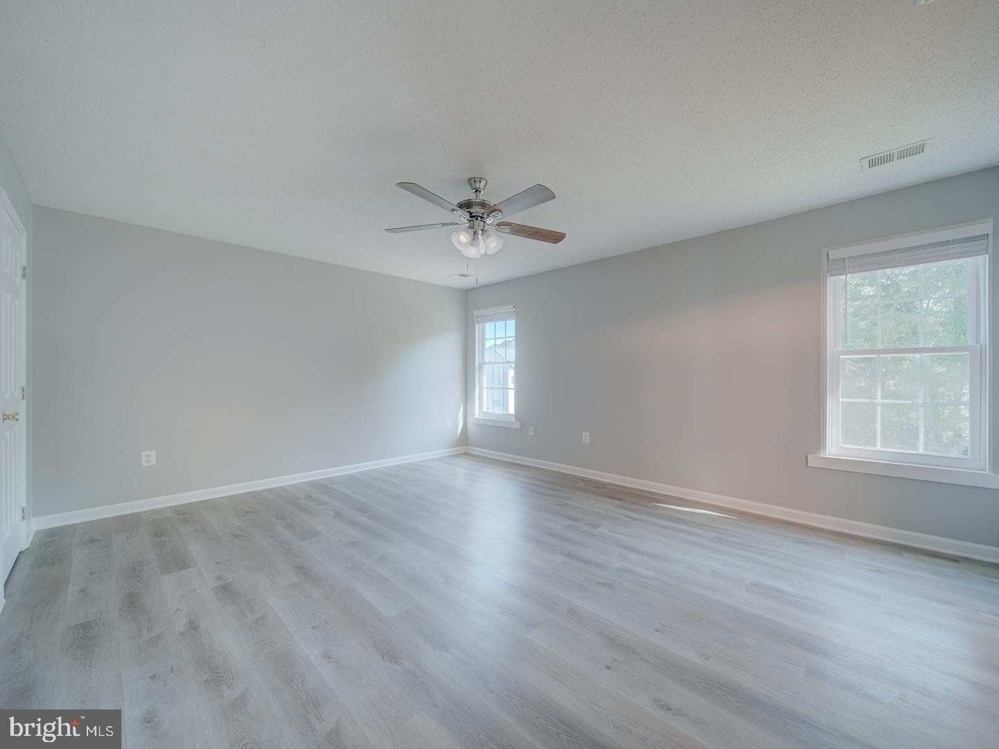 103 Susan Constant Ct Property Photo 46