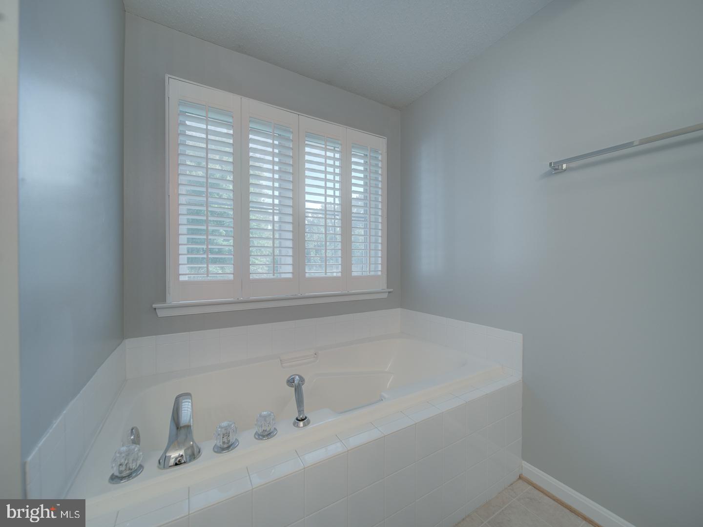 103 Susan Constant Ct Property Photo 51