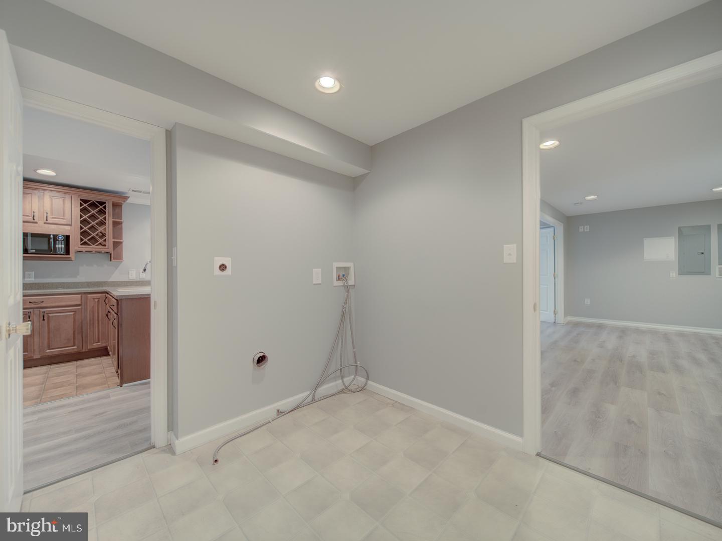 103 Susan Constant Ct Property Photo 59