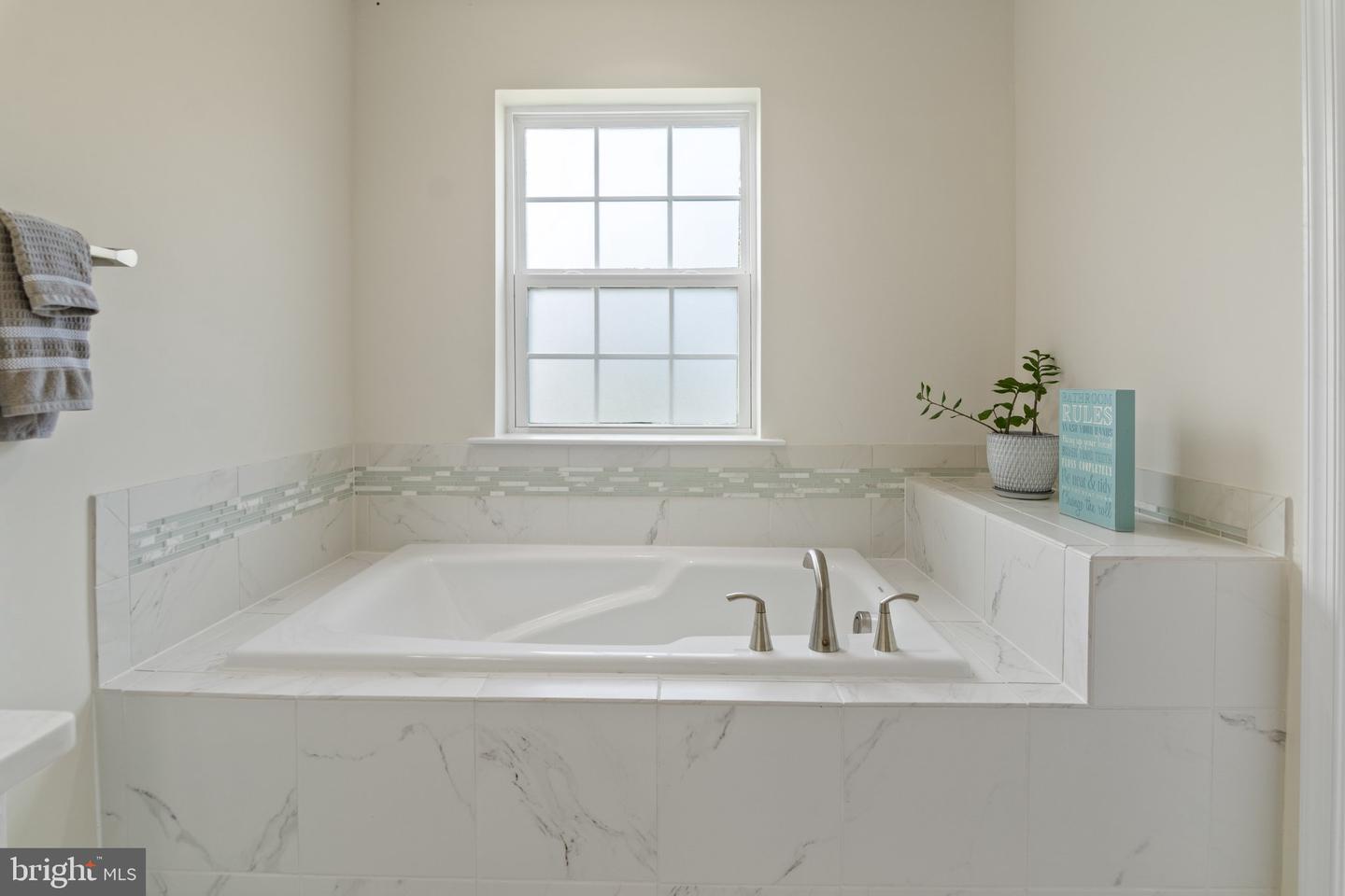 2926 Galahad Ct Property Photo 43