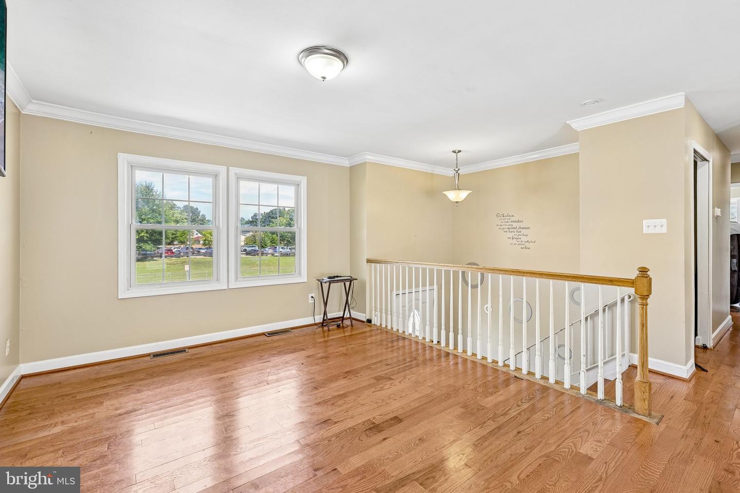 823 Stone Ave Property Photo 6