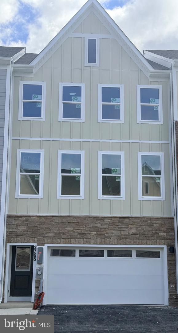 2768 BEAR CLAW PL Property Photo 1