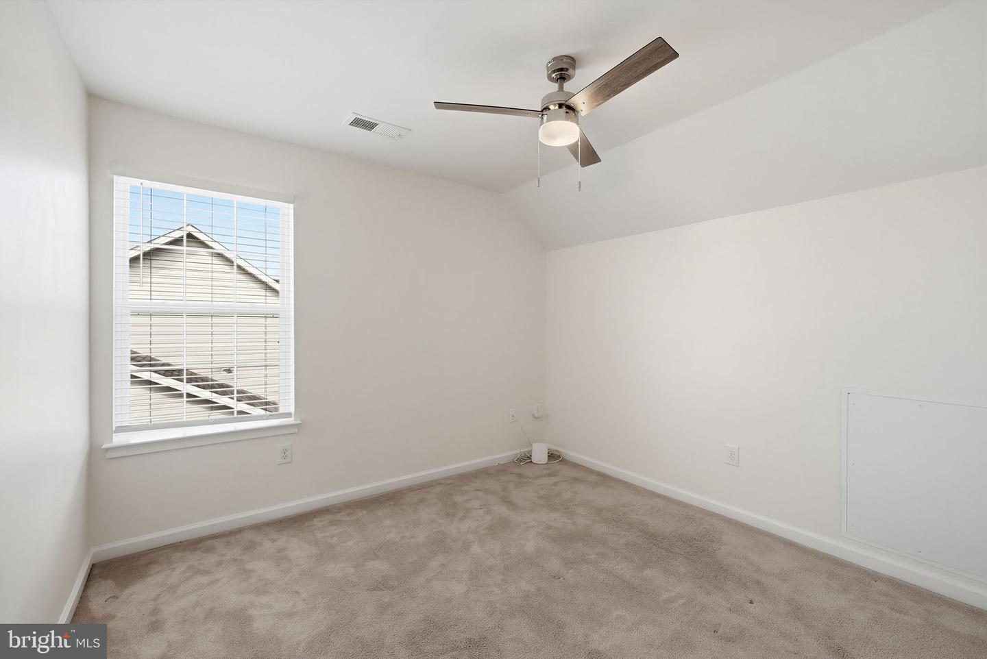 11163 Saint Christopher Dr Property Photo 23