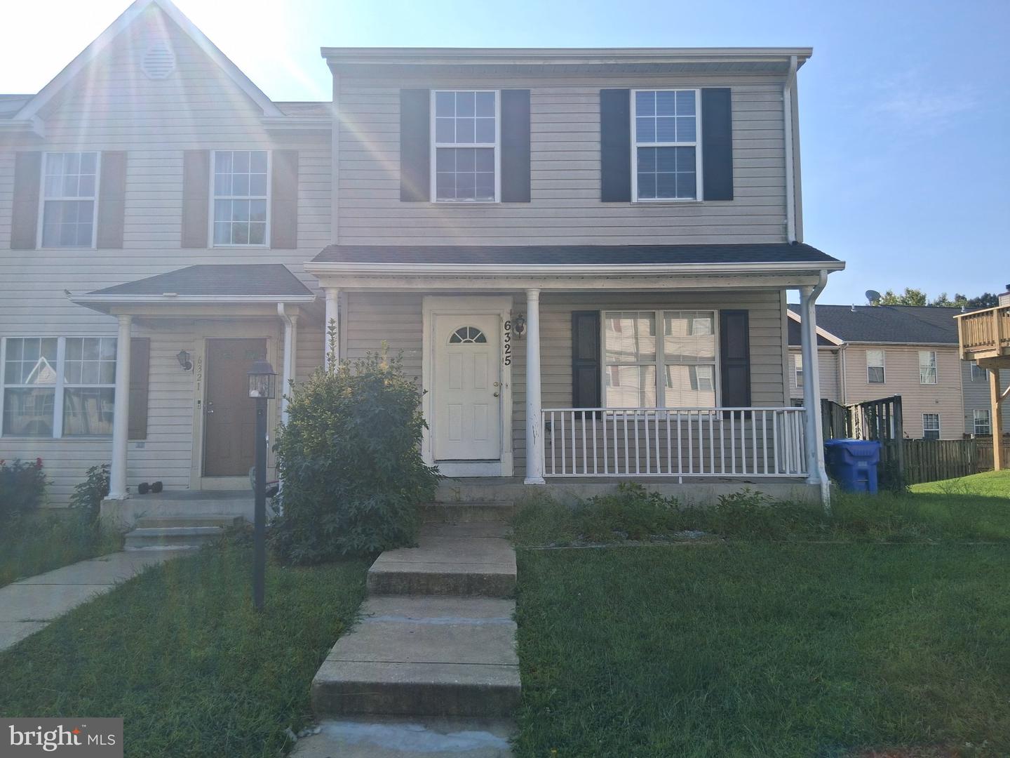 6325 South Lake Ct Property Photo 1