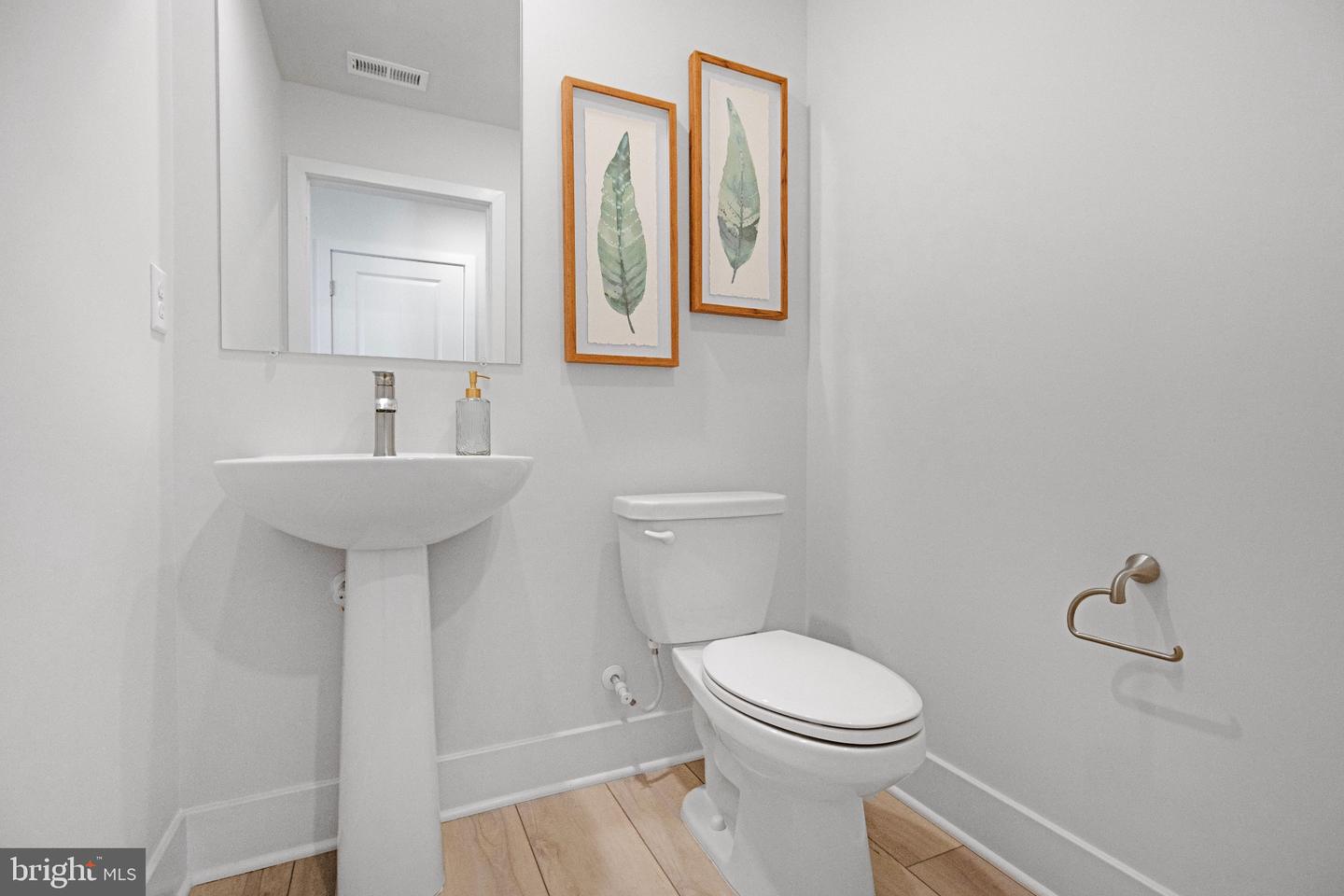 11077 Corvin Pl Property Photo 6