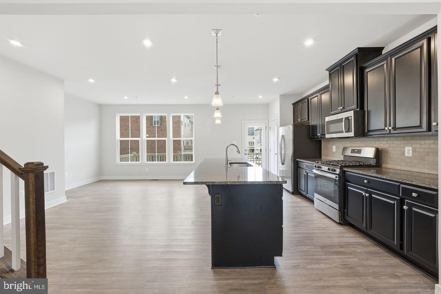 10929 Cavendish Aly Aly Property Photo 10
