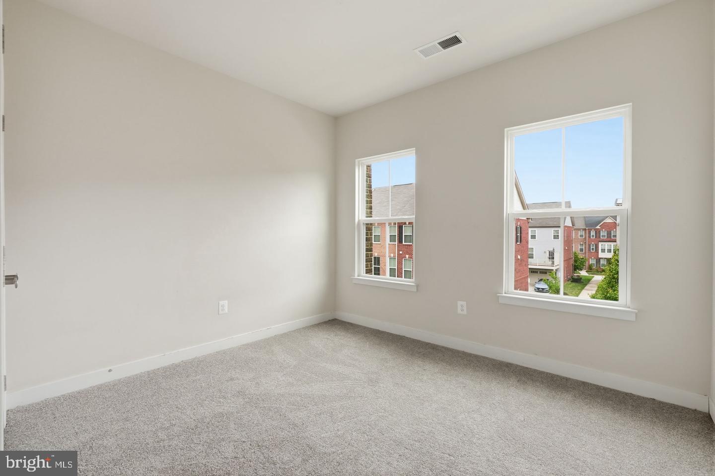 10929 Cavendish Aly Aly Property Photo 24