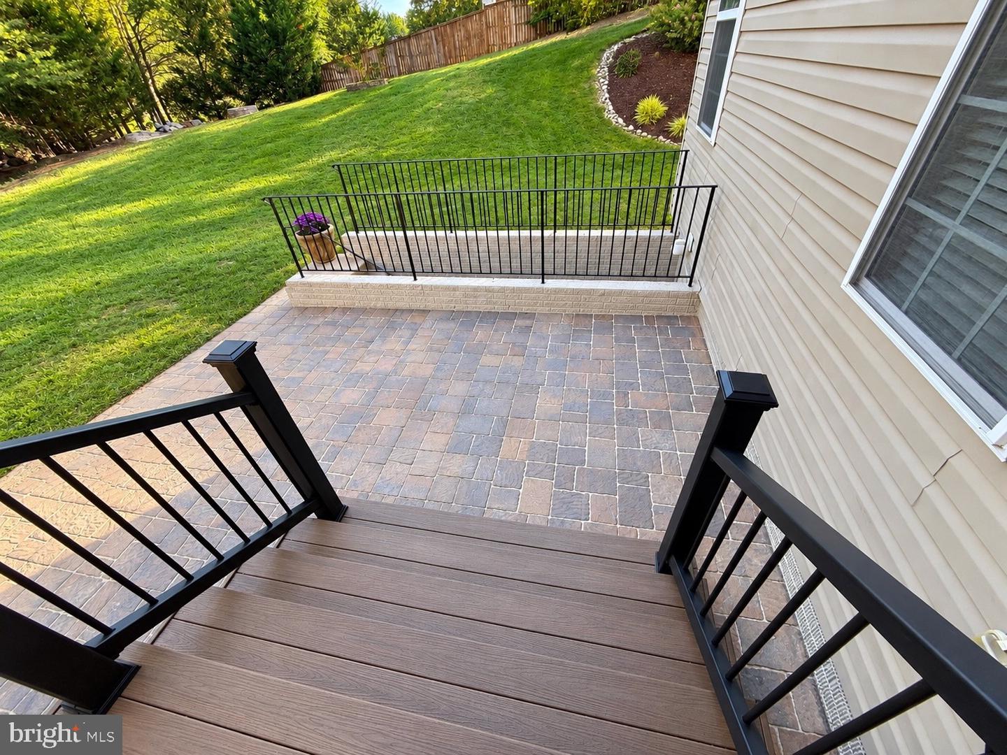 6824 Barlowe Ct Property Photo 25