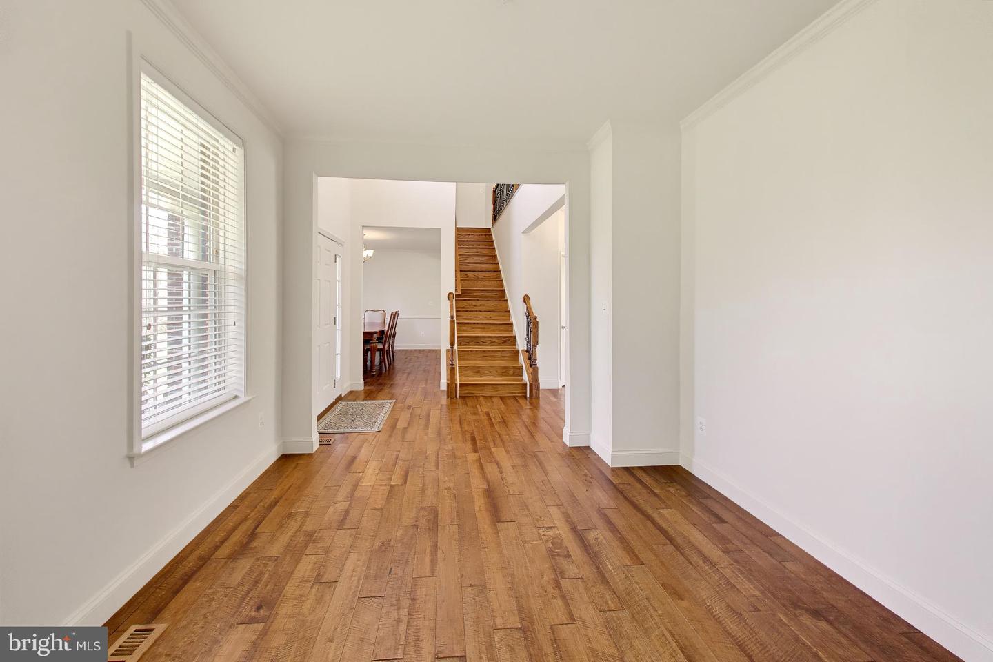 6824 Barlowe Ct Property Photo 40