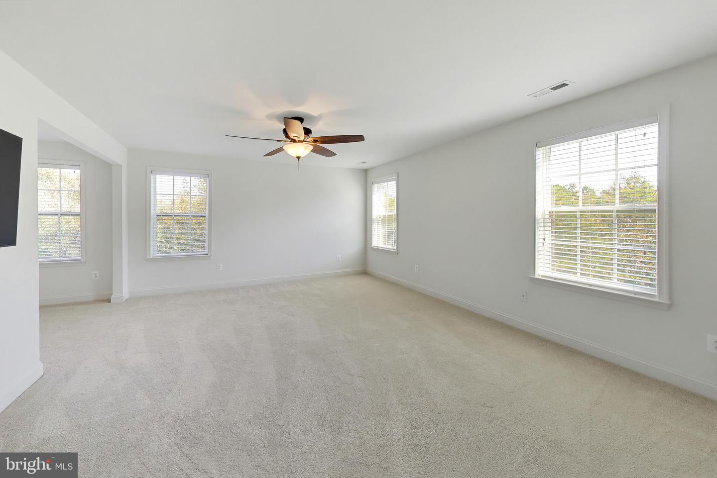 6824 Barlowe Ct Property Photo 59