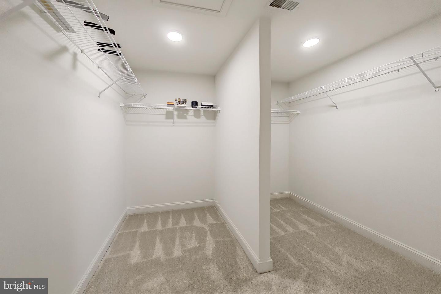 6824 Barlowe Ct Property Photo 65