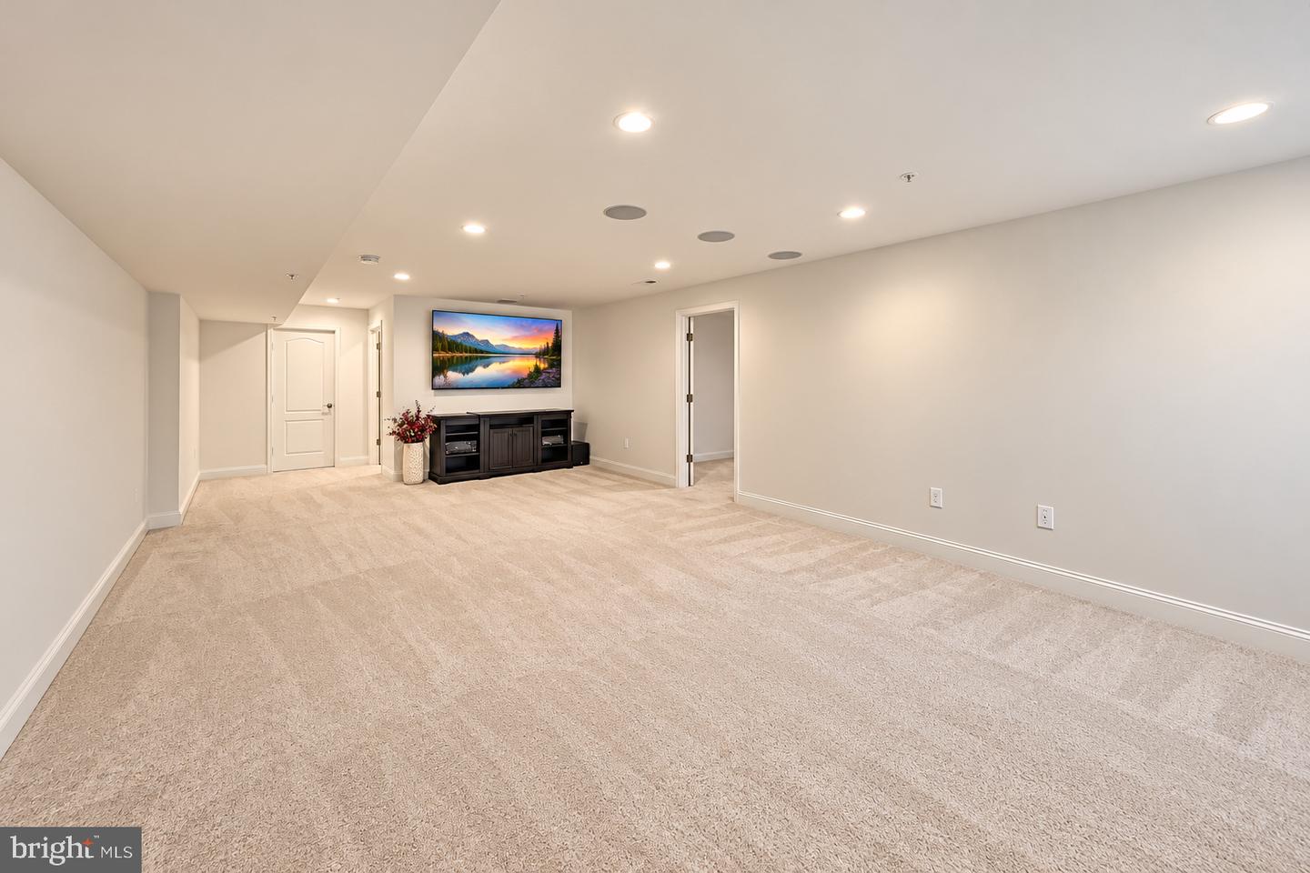 6824 Barlowe Ct Property Photo 86