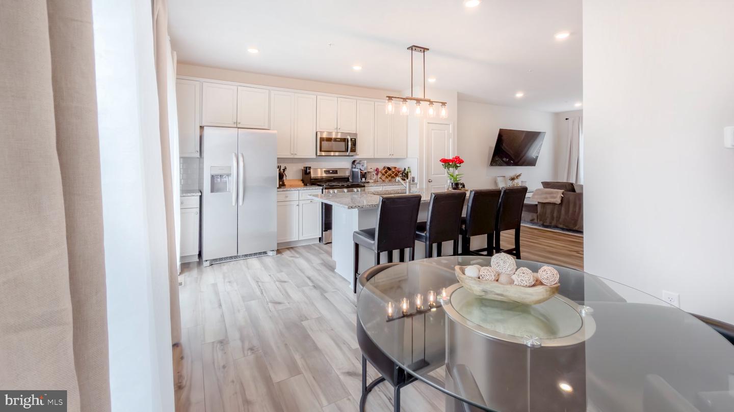 11042 Corvin Pl Property Photo 16