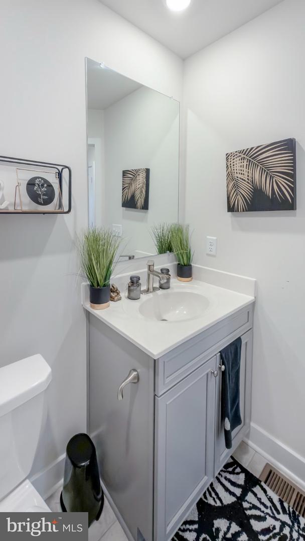 11042 Corvin Pl Property Photo 43
