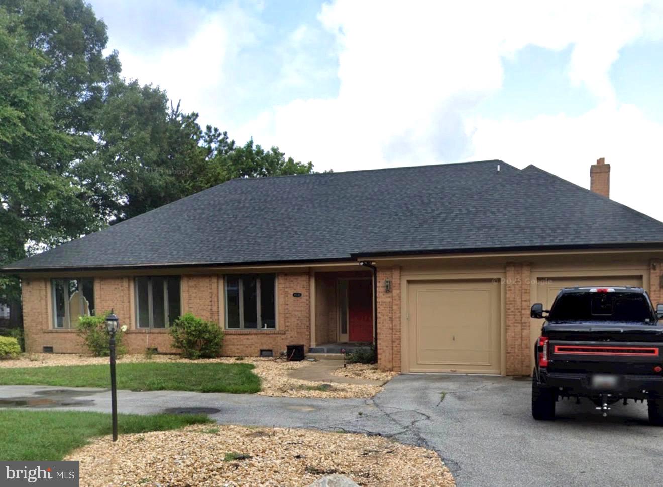 11530 MAGNOLIA CT Property Photo 1