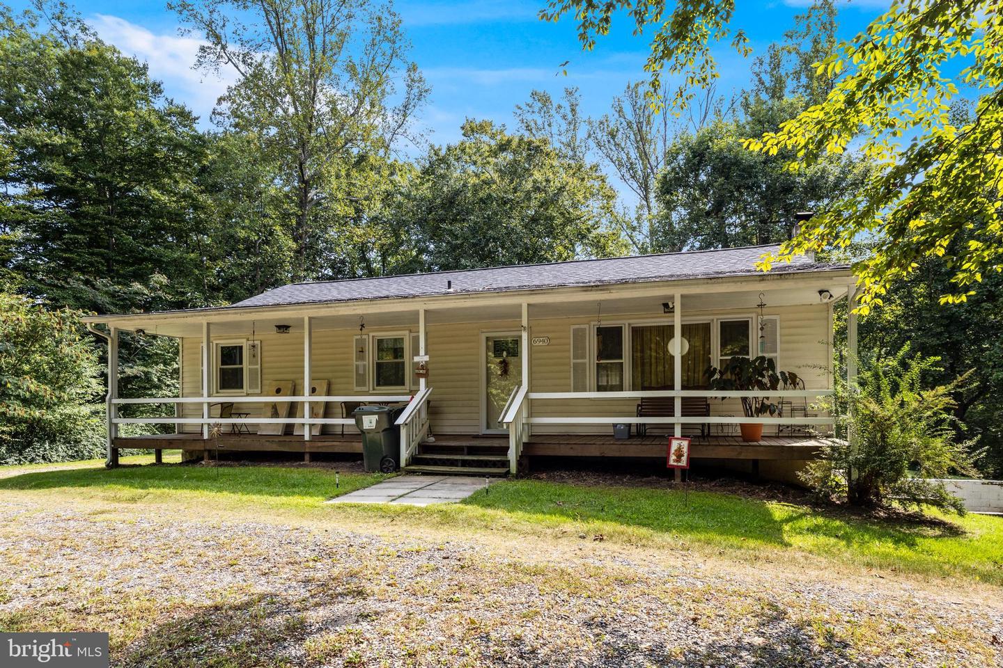 6940 BUCKTOWN RD Property Photo 1