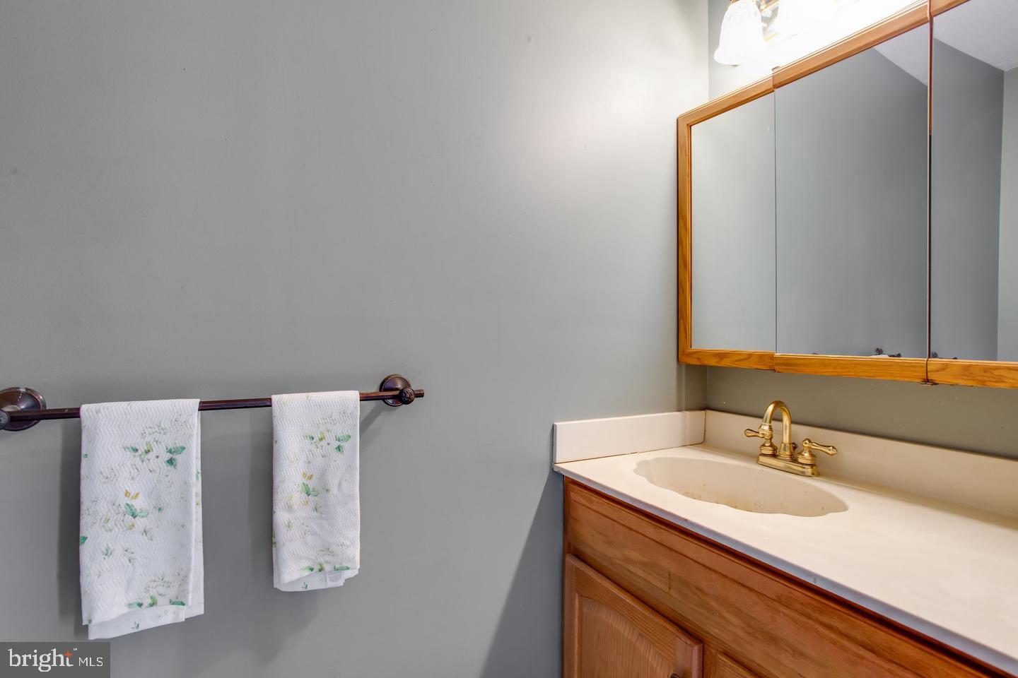 2498 Ryce Dr Property Photo 20